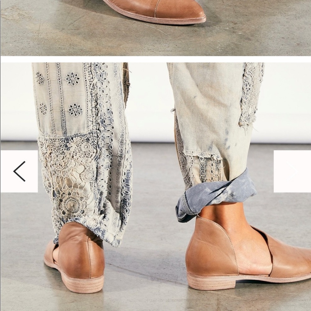 Free people Royals flat. Light tan